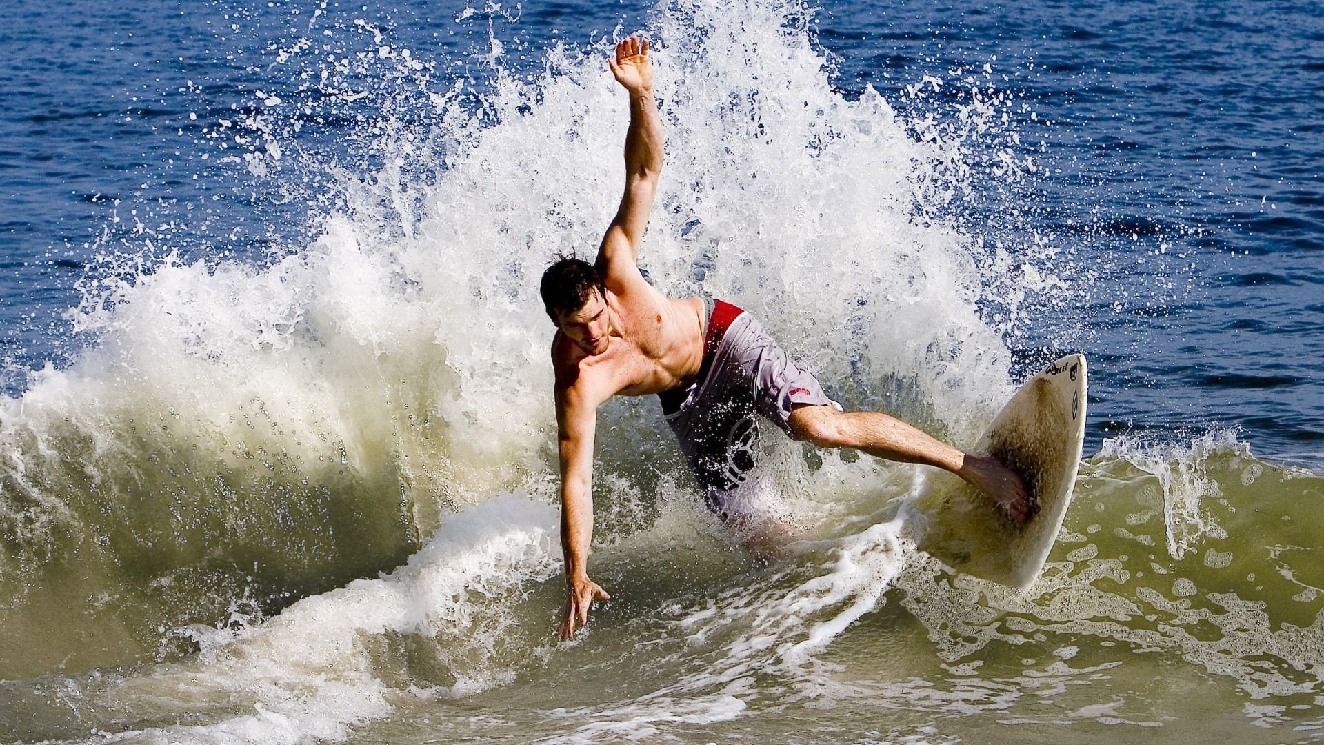 开云体育APP下载-从圣城到世界，马刺式胜利与爱德华兹的接管时刻